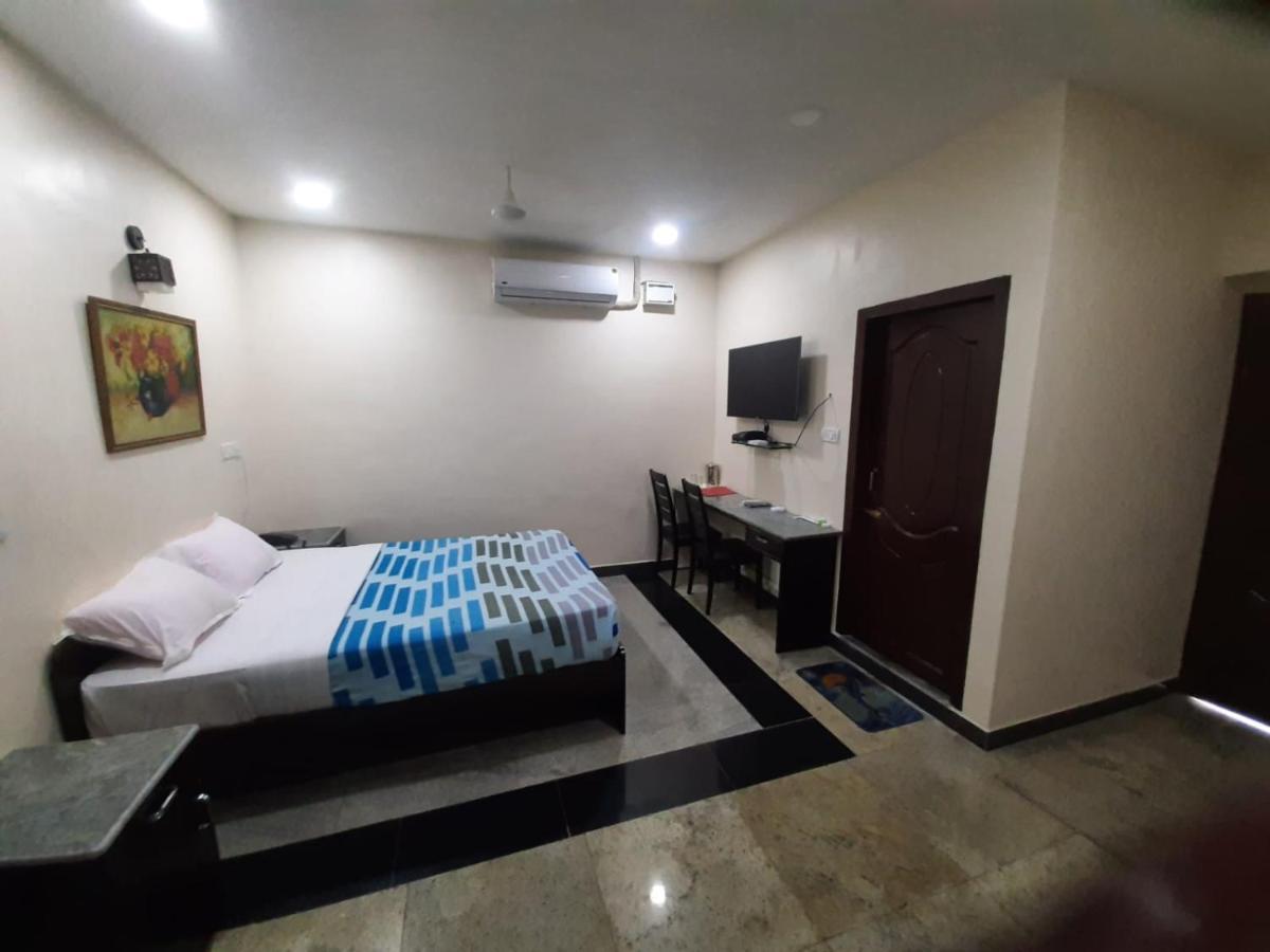 Bay Inn Chennai Exteriör bild
