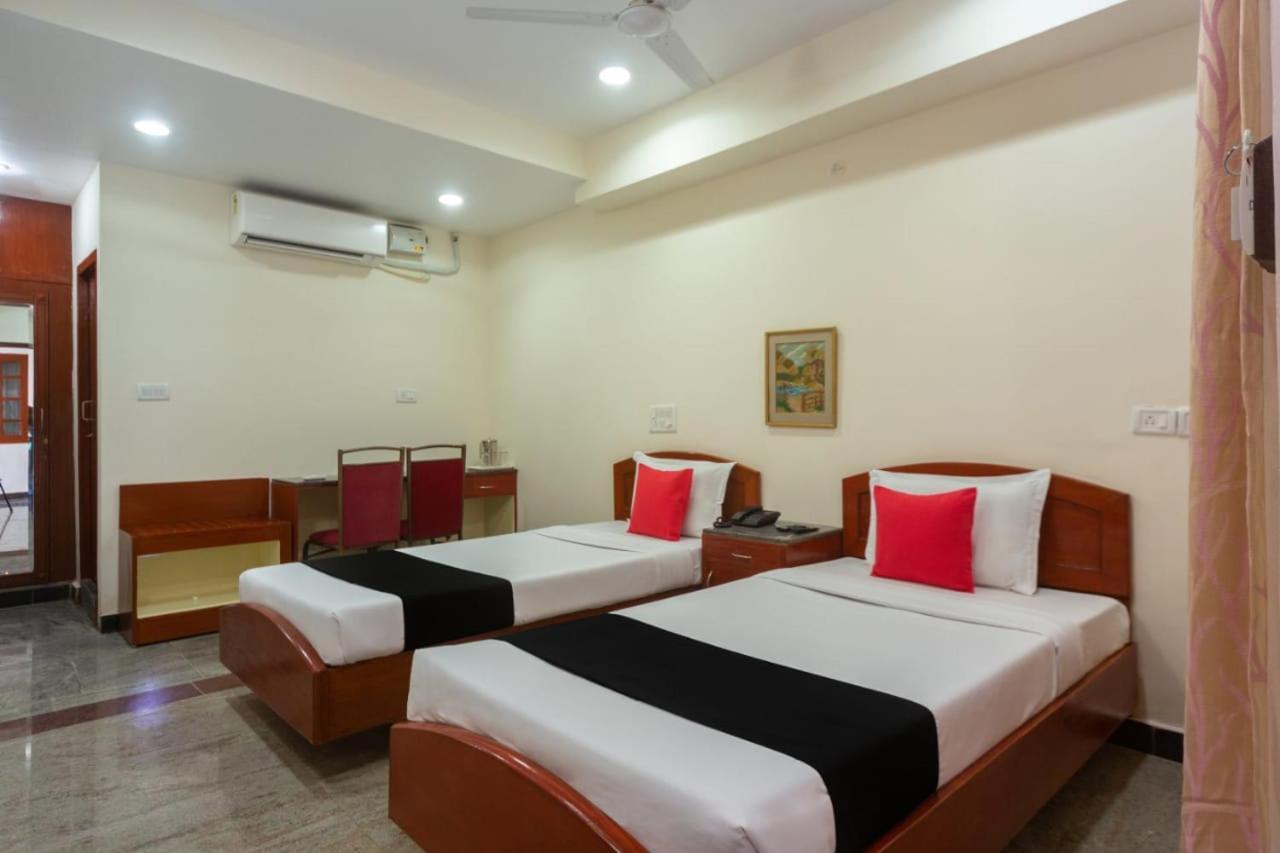 Bay Inn Chennai Exteriör bild